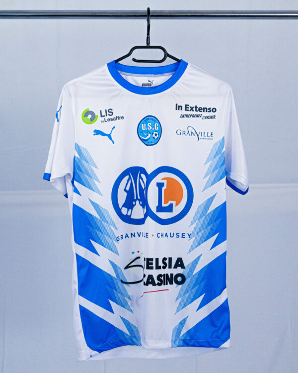 MAILLOT DOMICILE OFFICIEL 2025/2026